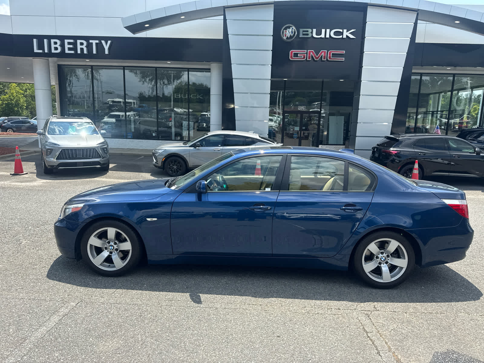 bmw 5 series 2007 WBANE53527CY08142 image bmw 5 series 2007 WBANE53527CY08142 image